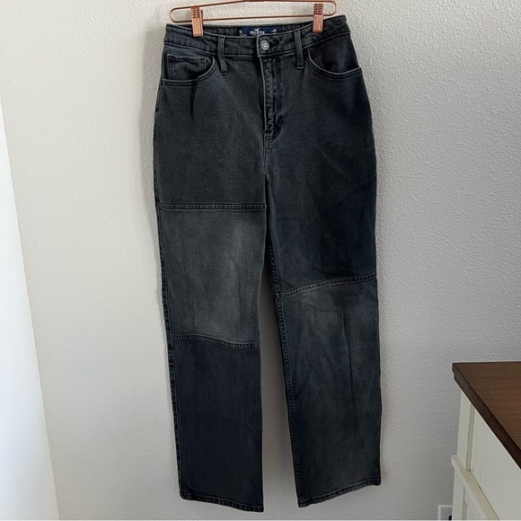 Hollister Ultra High Rise Dad Jeans Black Gray Patch Denim Jeans W26 L31 3R - Picture 1 of 8